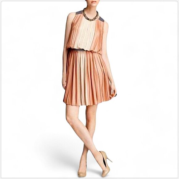 BCBGMaxazria Sofi Color Block Pleated Elastic Waist Blouson Dress NWT NEW 0 - Picture 1 of 6